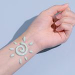 ضدآفتاب بسیار سبک و تسکین دهنده ایرفیت بنتون - Image 5