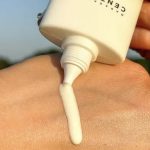 ضدآفتاب میلکی تسکین دهنده درخت چای اسکین 1004 - Image 6