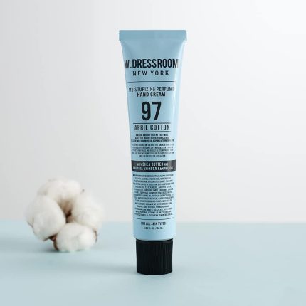 کرم دست مرطوب کننده عطری محبوب  W.DRESSROOM