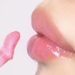 لیپ گلاس شیشه ای و براق GLYF Glue Gloss - Image 66