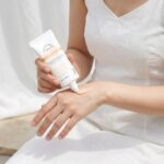 کرم ضدآفتاب تون آپ فاندیشن فری ‏BBMEII GLEAMER - Image 4